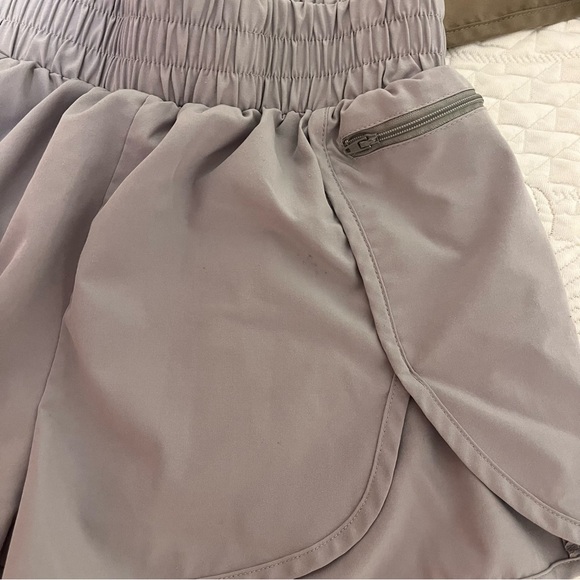 LaLa Womens Workout Shorts with Zip Pocket Running Shorts with Liner S - Picture 4 of 17